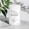 Skład i sposób użycia L-glutaminy Formeds POWDER GLUTAMINE - L-glutamina w proszku, 90 porcji w opakowaniu